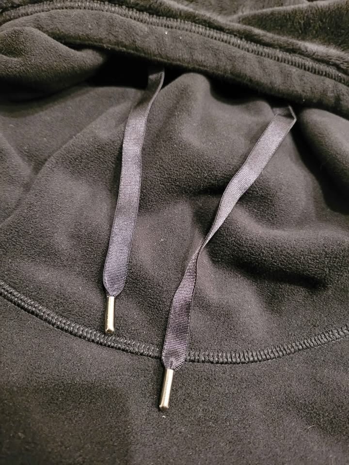 Lululemon Don't Hurry Be Happy Pullover - photo 4