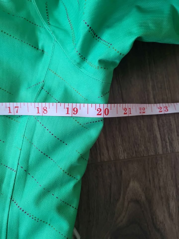 Wicked Themed Patagonia Winter Jacket🎉 - photo 5