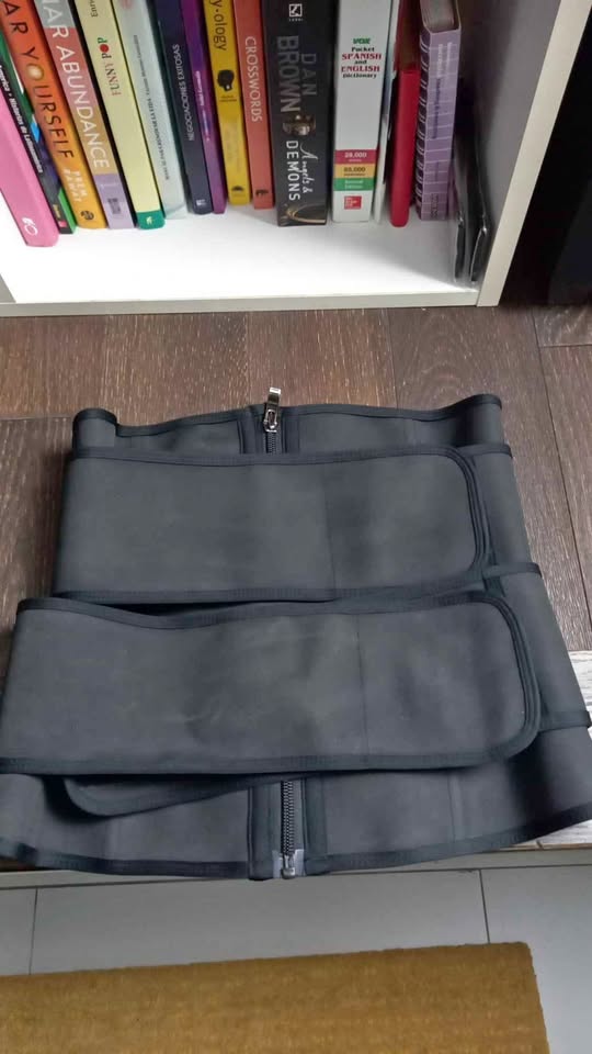 Waist trainer