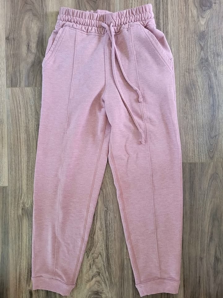 Lululemon at my leisure jogger - photo 5