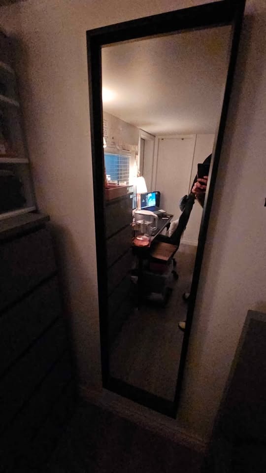 Moving out sale. Ikea Mirror - photo 4
