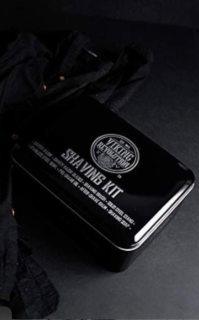 New Viking Revolution Classic Shaving Kit – Razor, Brush, Oils - photo 5