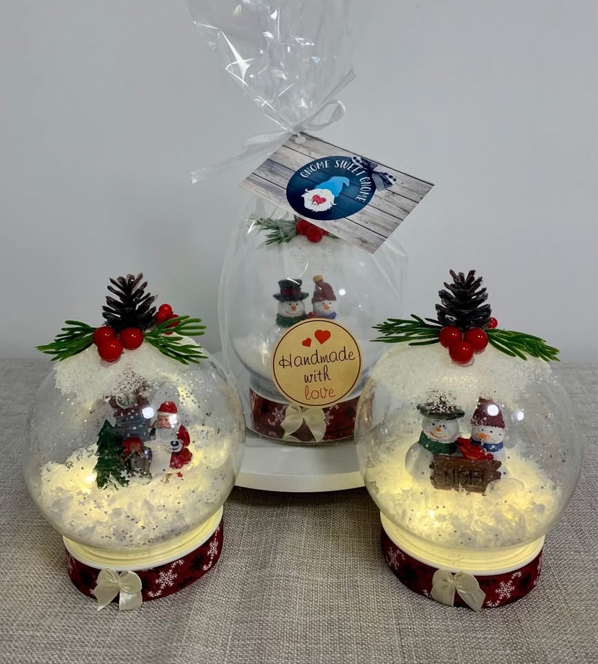 Christmas Light Up Snowglobes & Ornaments - photo 5