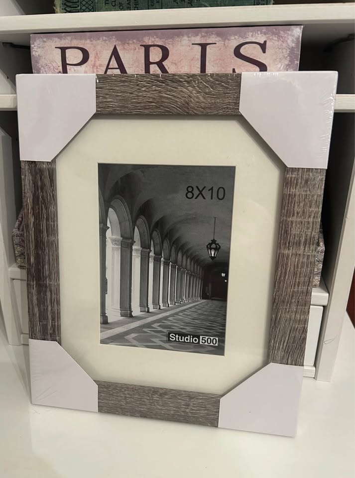 Brand new grey wood frames 8 x 10 - photo 2