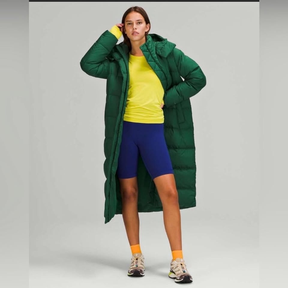 Lululemon Women's Size 6 Wunder Puff Jacket Long Everglade Green