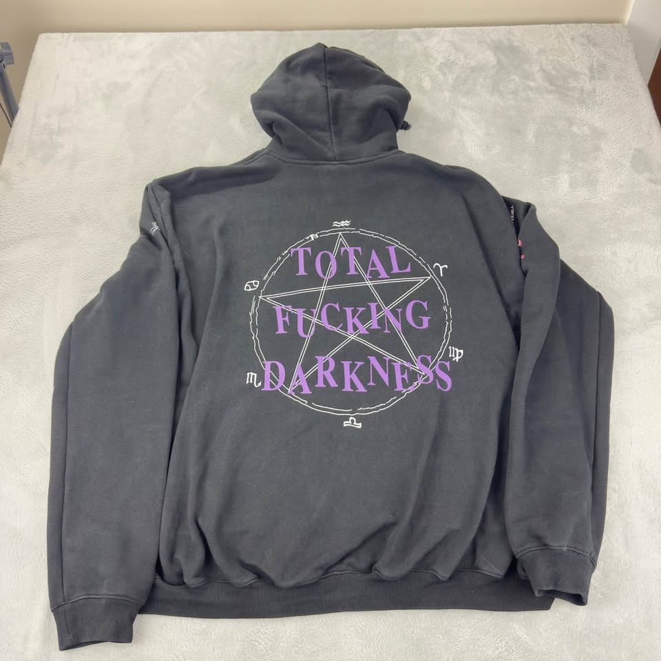 Vetements Total Fucking Darkness Hoodie FW17 - photo 3