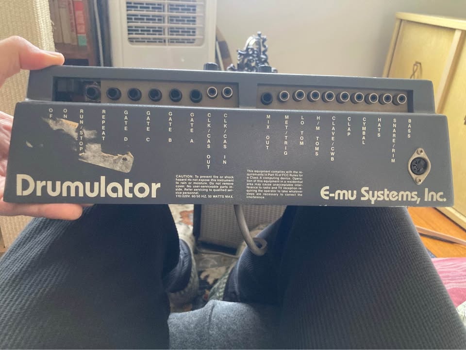 E-MU Drumulator 1983 watch video - photo 3