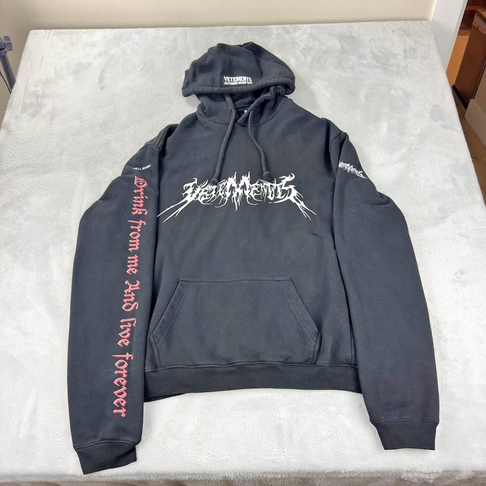 Vetements Hoodie Size Small