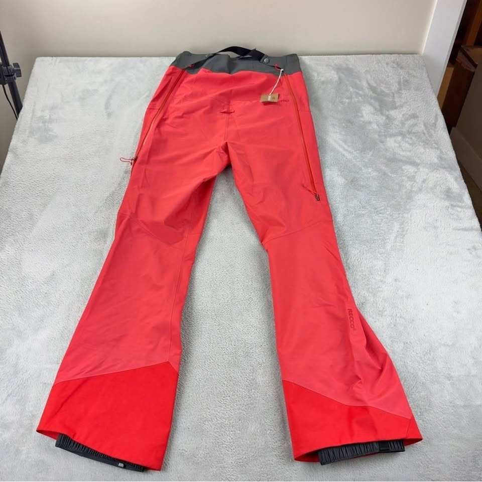 Patagonia NWT Women's Size Small Snowdrifter Bibs h2nO 30080