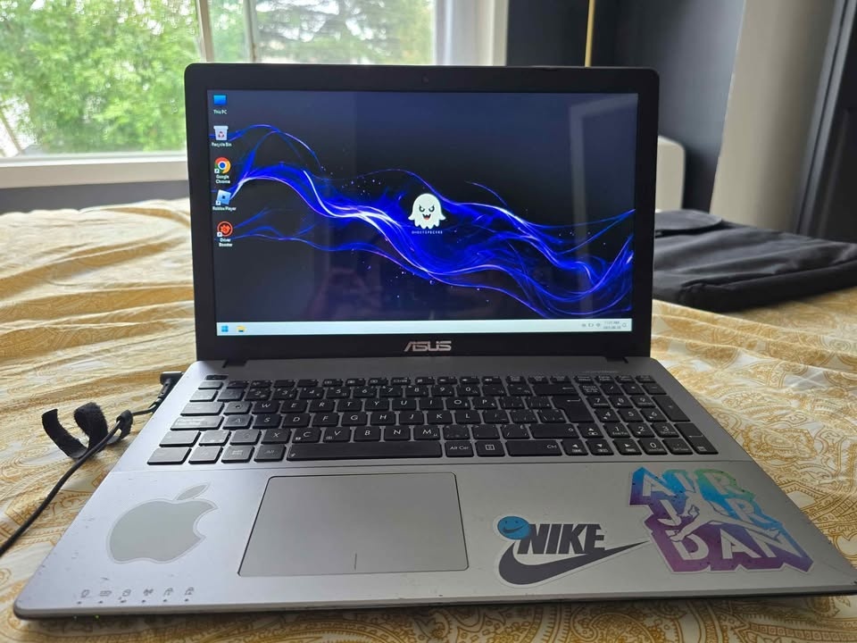 ASUS Core i3 Laptop - photo 3