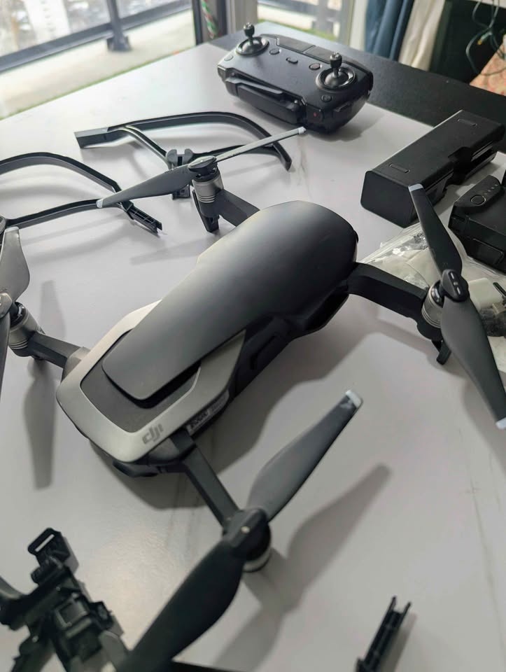 DJI Mavic Air Fly More Combo + Pro Accessories - photo 3