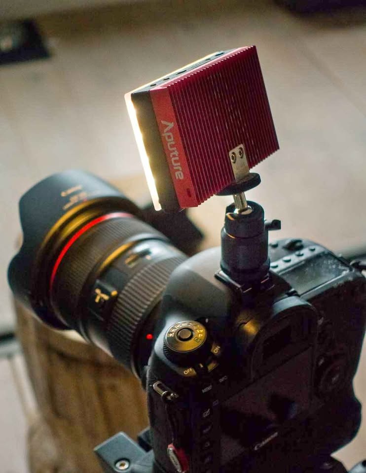 Aputure Amaran AL-MX Bi-Color Pocket LED Light