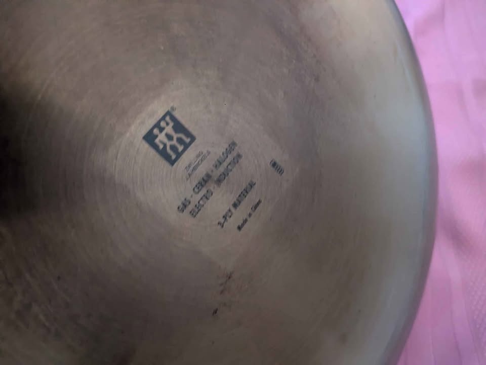 Zwilling nonstick pan with Pyrex Glass lid - photo 2