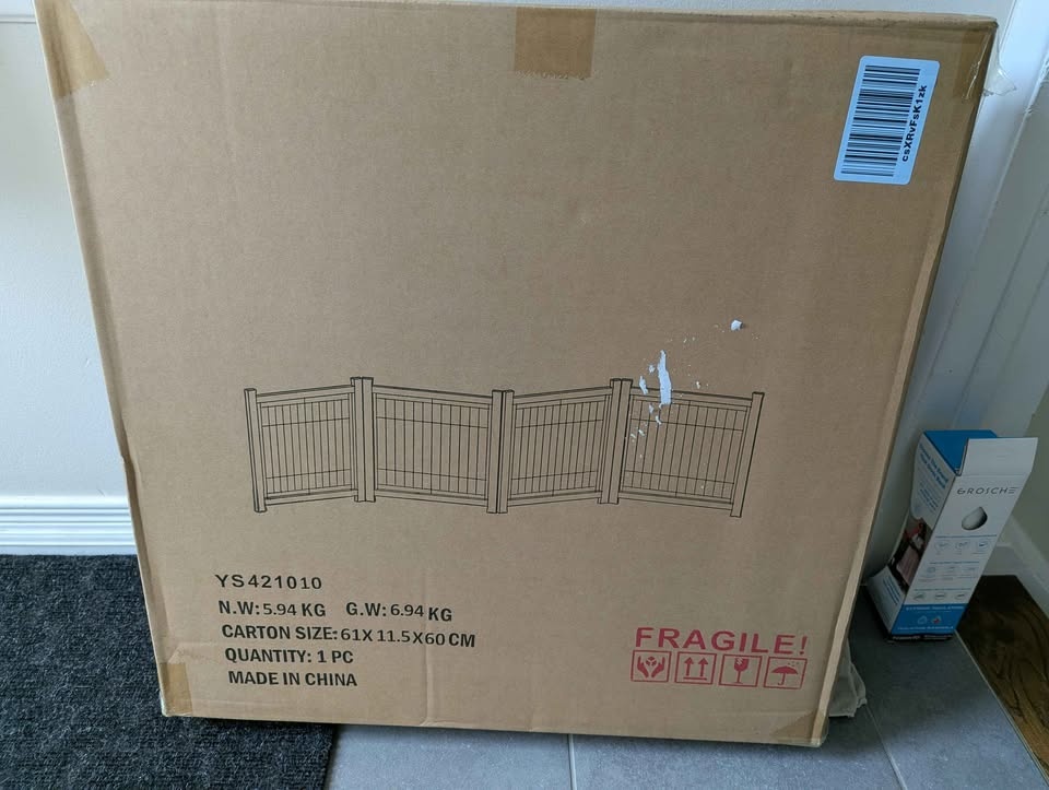 Free Standing Pet Gate - New - photo 2