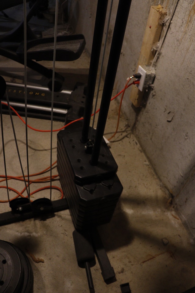 Weider Home Gym + Full Weight Stack - photo 4