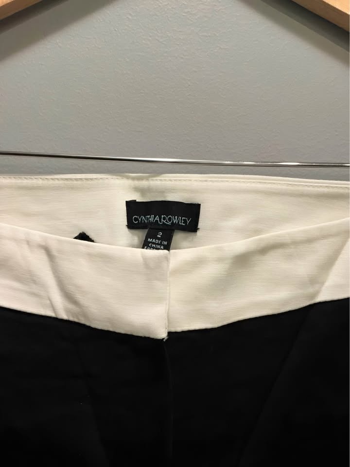Cynthia Rowley Black & White Pants - Size 2 - photo 4