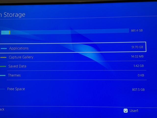 PlayStation 4 with 2 Controllers & 2 Games - photo 3