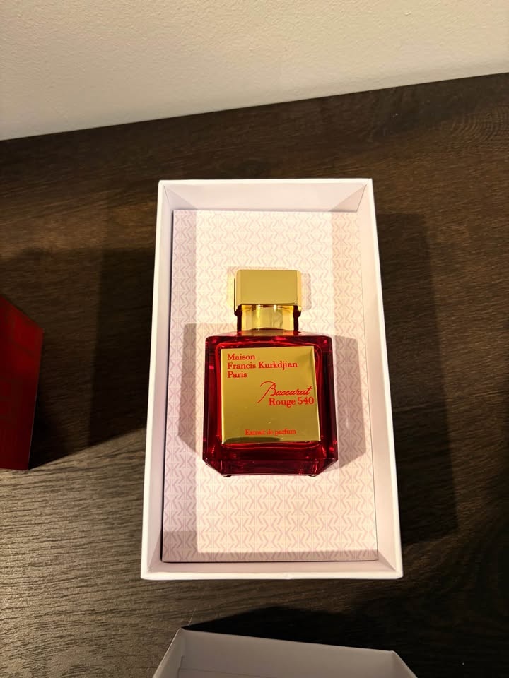 Maison Francis Kurkdjian Baccarat Rouge 540 - photo 2