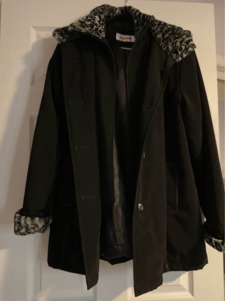 Ladies warm winter coat Large - photo 4