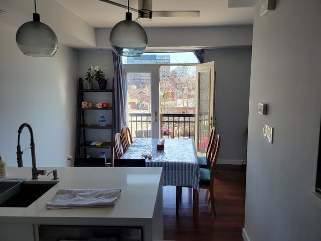 Bathurst and Queens - 2 Bedroom Townhouse for Rent - photo 3