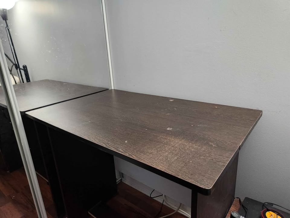 Wooden Computer Desk - photo 3