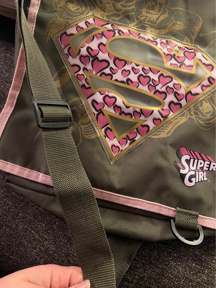 SUPERGIRL courier style crossbody bag - photo 2