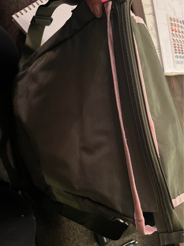 SUPERGIRL courier style crossbody bag - photo 3