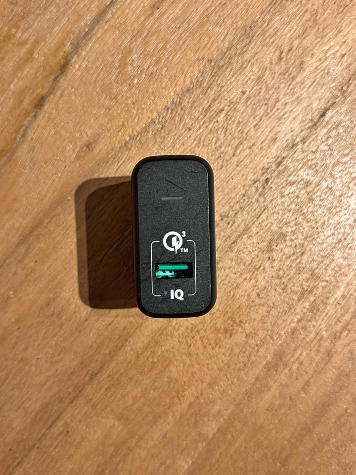 Anker PowerPort+ 1 with Quick Charge 3.0