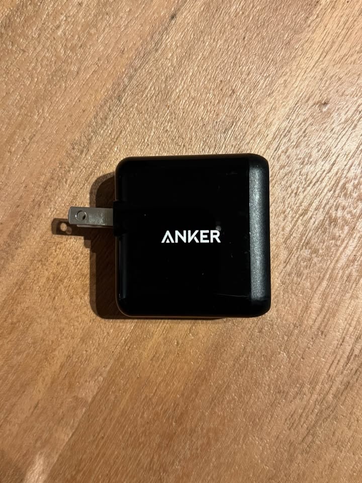 Anker PowerPort+ 1 with Quick Charge 3.0 - photo 2