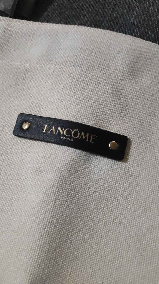 New Lancôme Bag perfect present - photo 3