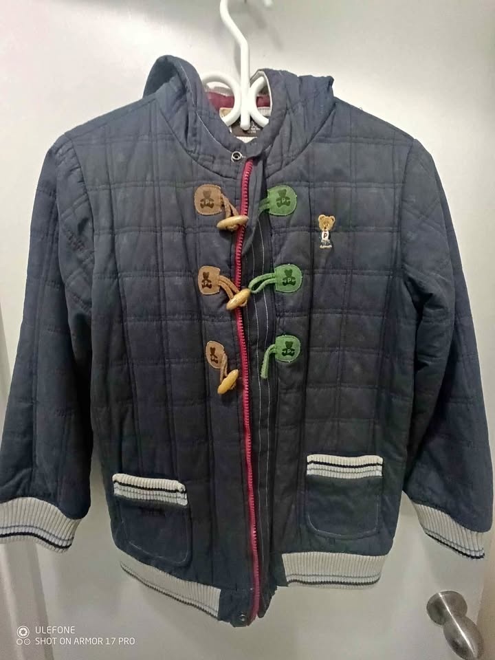 Youth size 9/10 fall jacket, super cute