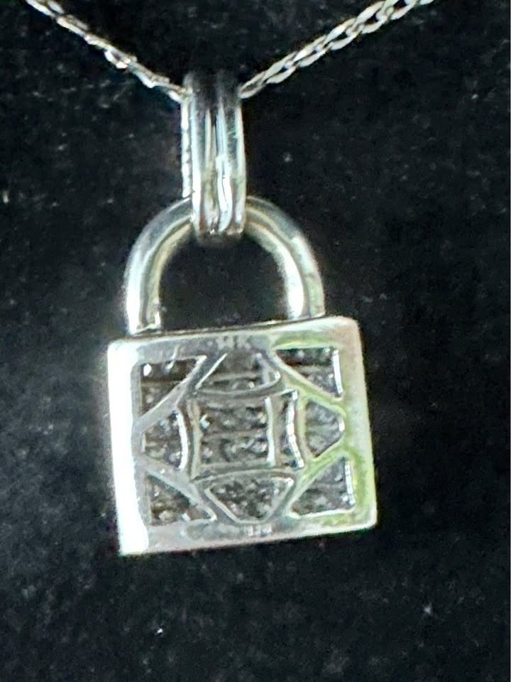 Natural Diamonds 14K White gold Lock necklace - photo 3