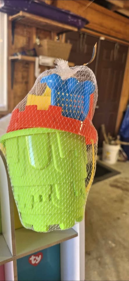 Animal Babies Nursery Baby Chimp + Toy Sand Bucket - photo 5