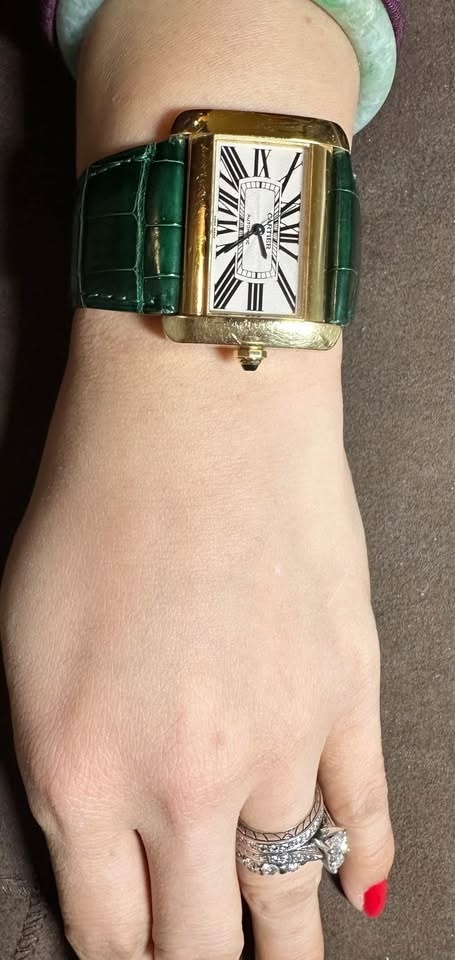 18K Gold Automatic Cartier Tank Divan - Large Size - photo 2