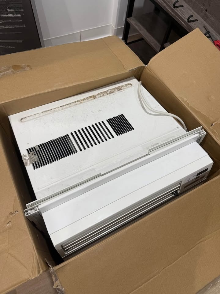 Large Window Air Conditioner LG 12,000 BTU - photo 2
