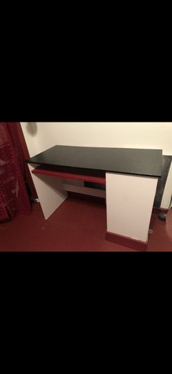 Student wooden bedroom desk