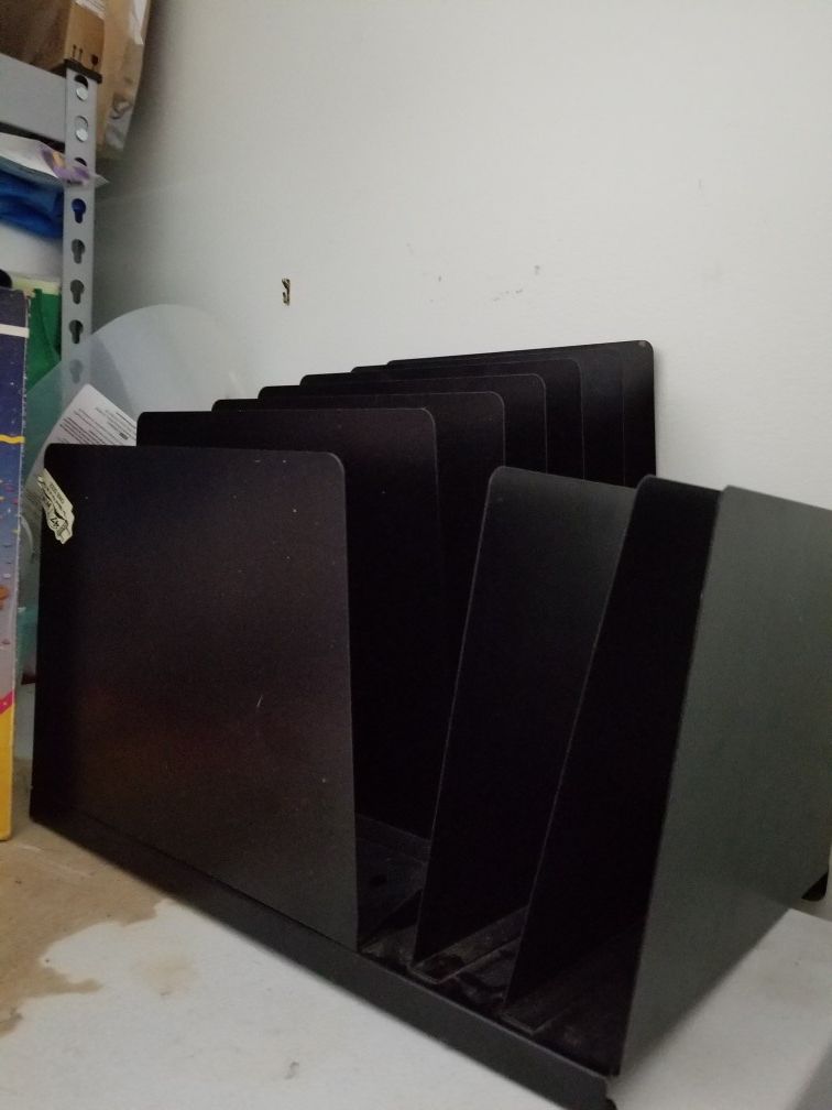 Black metal paper organizer