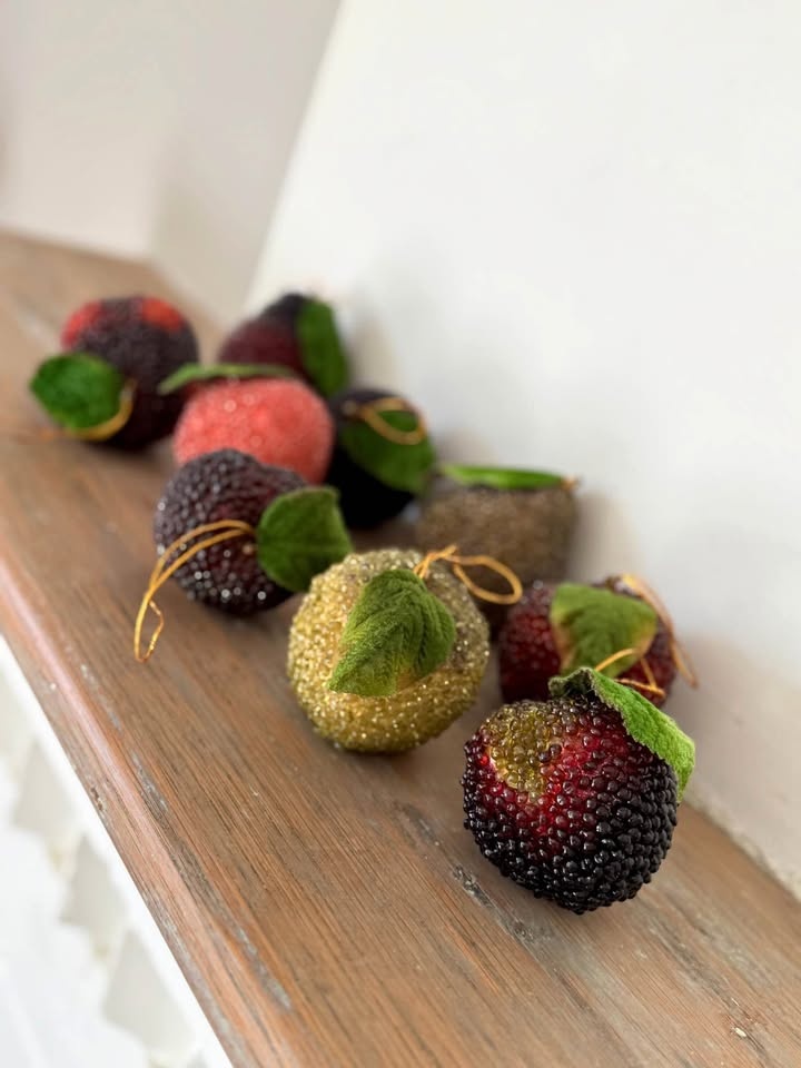 Vintage Beaded Fruit Christmas Ornaments - Set of 9 (Retro Decor