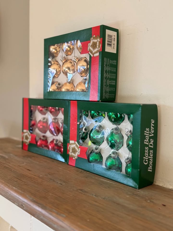 Alderbrook 1980s Glass Christmas Ornaments (Only Green Left) - photo 2