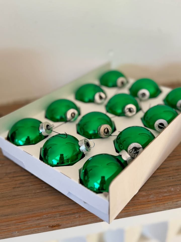 Alderbrook 1980s Glass Christmas Ornaments (Only Green Left) - photo 5