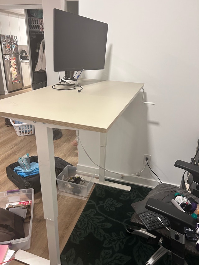 IKEA Trotten manual standing desk