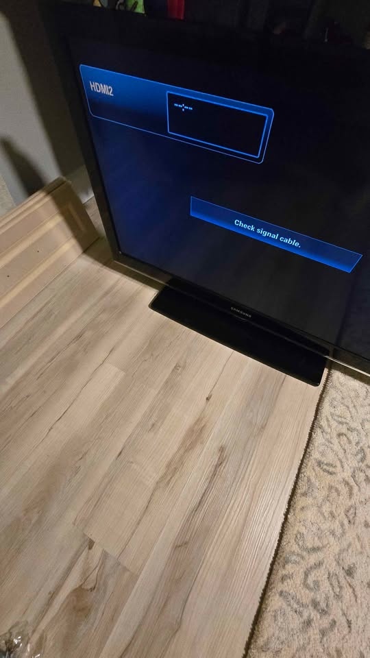 Samsung old tv - photo 2