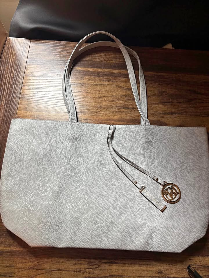 Badgley Mischka Tote