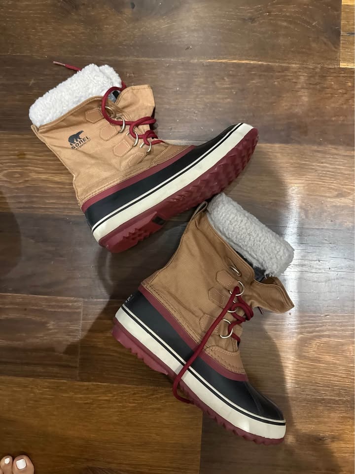 Sorel Winter Carnival Boots size 7 - photo 2