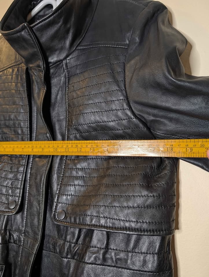 Danier Quilted Black Leather Field Jacket, Leather Jacket Size S - photo 5