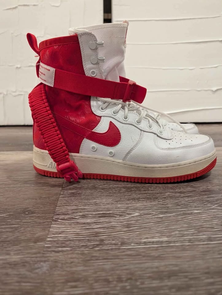 Nike SF Air Force 1 High, Nike White and Red Size 11.5 - photo 3