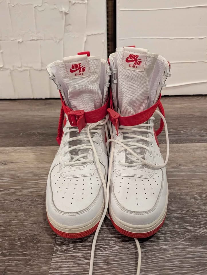 Nike SF Air Force 1 High, Nike White and Red Size 11.5 - photo 4