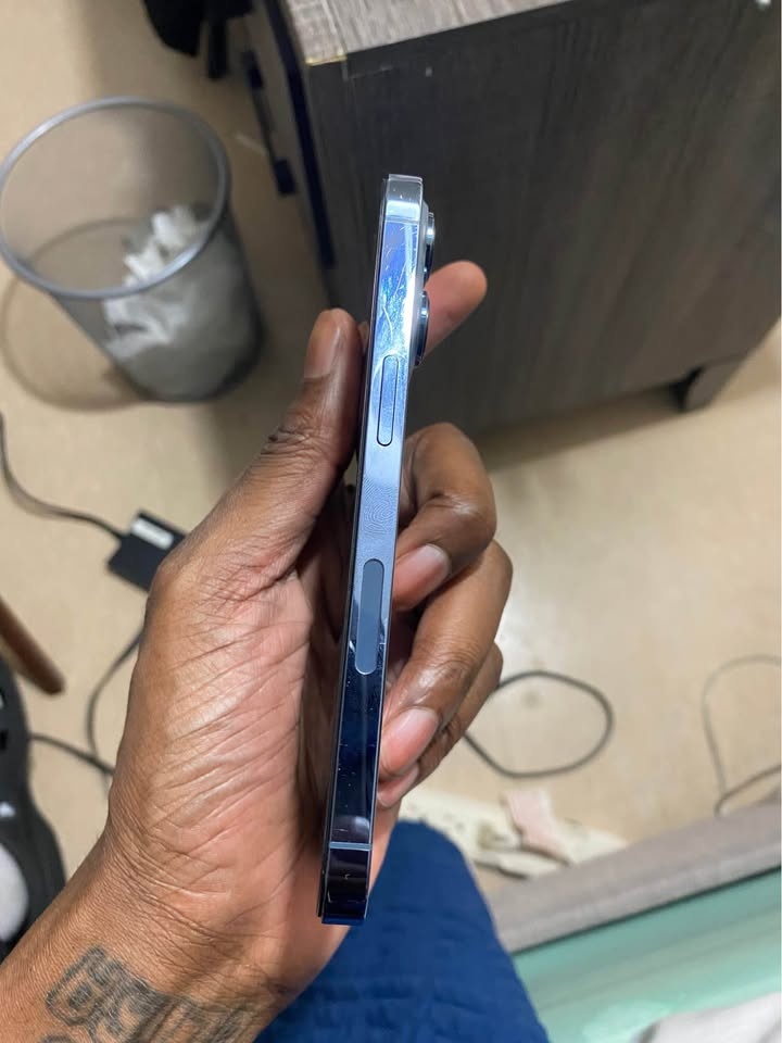 iPhone 13 Pro 128 GB - photo 2