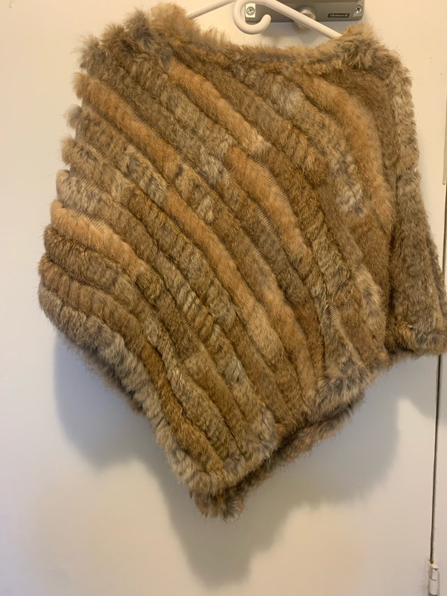 Natural Rabbit Fur Poncho