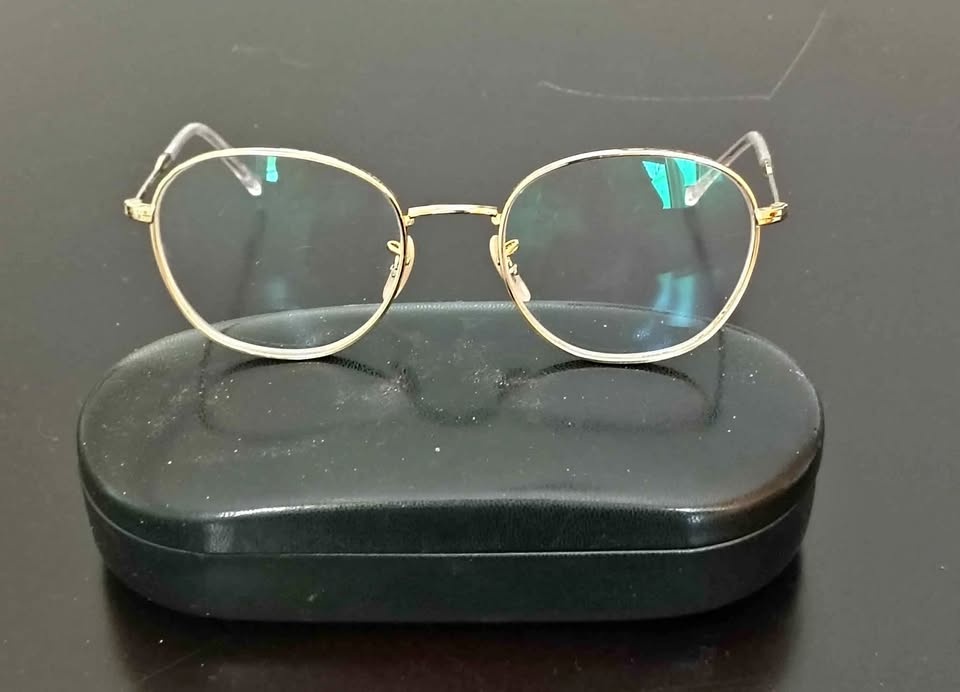 Gold Framed Ray Ban Rounded Prescription Glasses